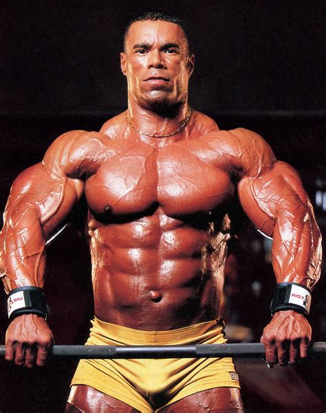 pictures of kevin levrone